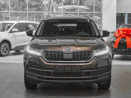 2018 Skoda Kodiaq I, коричневый, 2199000 рублей, вид 2
