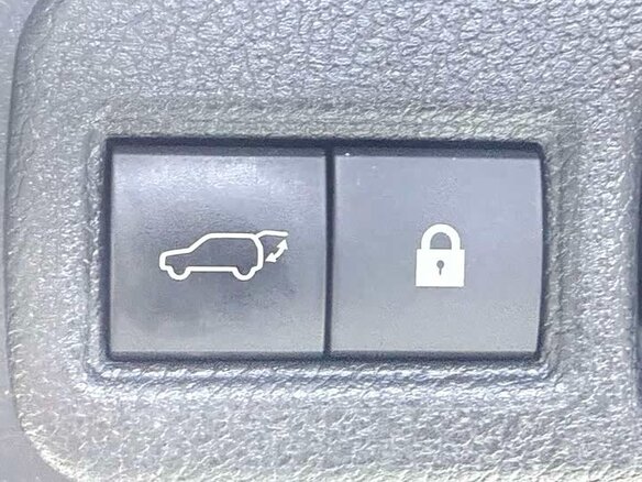 2021 Lexus NX 200 I Рестайлинг, зелёный, 3290023 рублей - вид 16