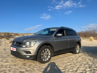2017 Volkswagen Tiguan II, серебристый, 2120000 рублей, вид 5