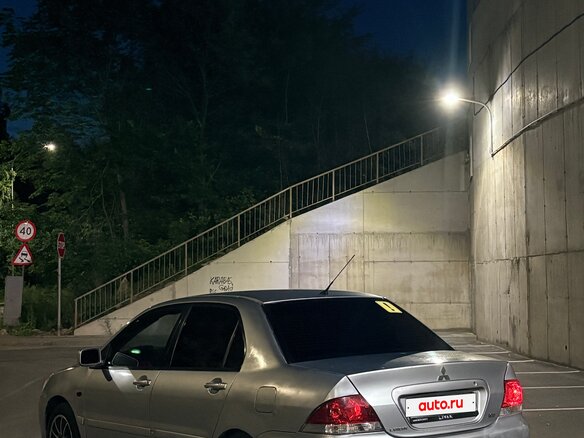 2005 Mitsubishi Lancer IX, серебристый, 250000 рублей - вид 4