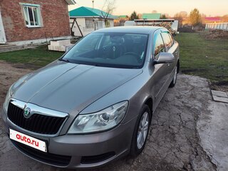 2012 Skoda Octavia II (A5) Рестайлинг, бежевый, 830000 рублей, вид 4