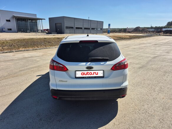 2014 Ford Focus III, белый, 810000 рублей - вид 5