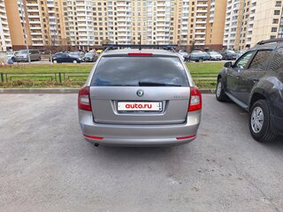 2011 Skoda Octavia II (A5) Рестайлинг, серый, 795000 рублей, вид 5