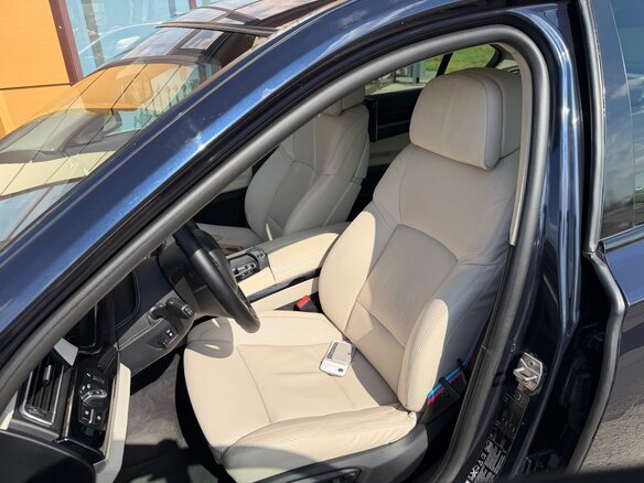 2012 BMW 7 серии Long 740Li xDrive V (F01/F02/F04) Рестайлинг, синий, 1900000 рублей - вид 29