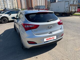 2013 Hyundai i30 II, серебристый, 930000 рублей, вид 4