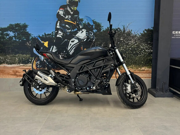 2026 Benelli 502 C, чёрный, 599000 рублей - вид 1