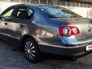 2006 Volkswagen Passat B6, серый, 600000 рублей, вид 5