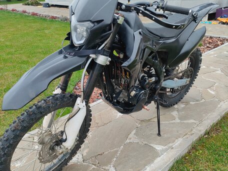 2023 BSE Z5, чёрный, 135000 рублей, вид 4