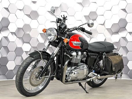 2008 Triumph Bonneville T100, чёрный, 539000 рублей, вид 2