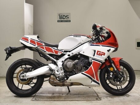 2024 Yamaha XSR900, красный, 1078000 рублей, вид 2