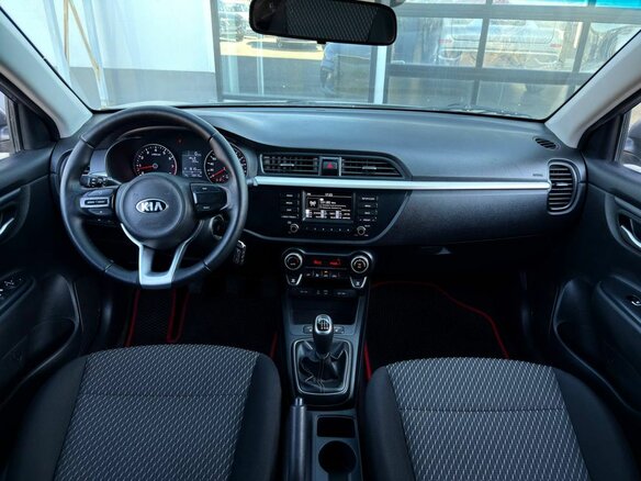 2019 Kia Rio IV, серый, 1249000 рублей - вид 11
