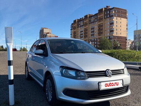 2014 Volkswagen Polo V, серебристый, 550000 рублей, вид 1