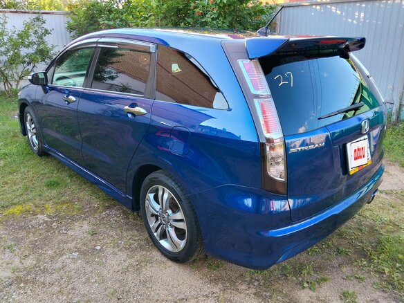 2013 Honda Stream II Рестайлинг, синий, 1690000 рублей - вид 5