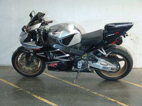 2002 Honda CBR 954RR Fireblade, серебристый, 360000 рублей, вид 2