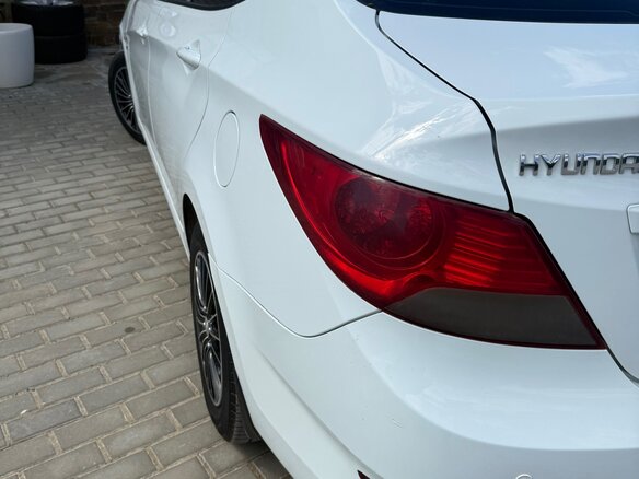 2013 Hyundai Solaris I, белый, 995000 рублей - вид 6