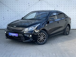 2018 Kia Rio IV, чёрный, 1320000 рублей, вид 1