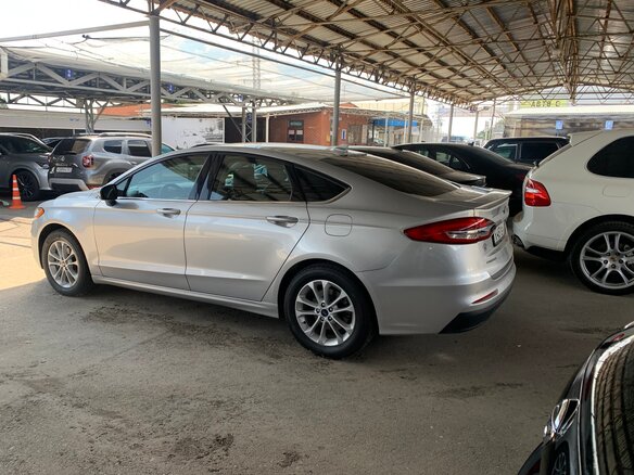 2019 Ford Fusion (North America) II Рестайлинг, серый, 1400000 рублей - вид 6