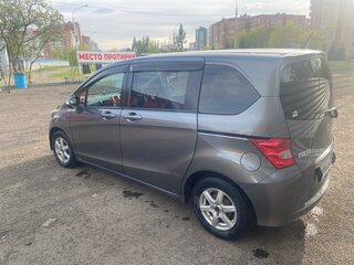 2010 Honda Freed I, серый, 800000 рублей, вид 4