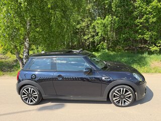 2020 Mini Hatch Cooper S III (F55/F56) Рестайлинг, синий, 3350000 рублей, вид 5