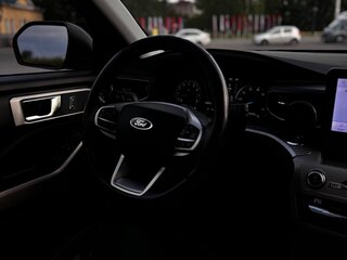 2020 Ford Explorer VI, синий, 3650000 рублей, вид 5