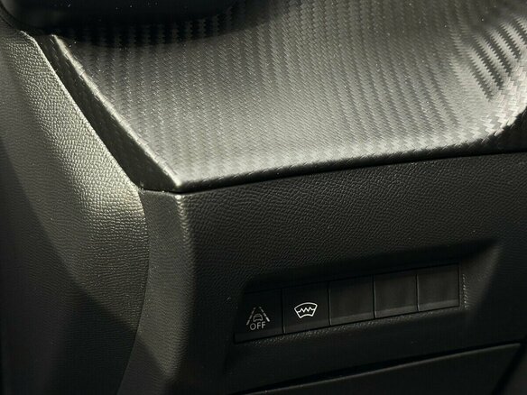 2021 Peugeot 2008 6AT II, белый - вид 8