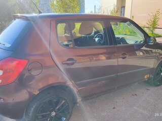 2009 Skoda Fabia II, пурпурный, 420000 рублей, вид 2