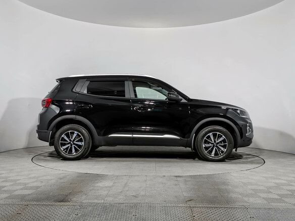 2024 Chery Tiggo 4 Pro I Рестайлинг, чёрный, 1395000 рублей - вид 3