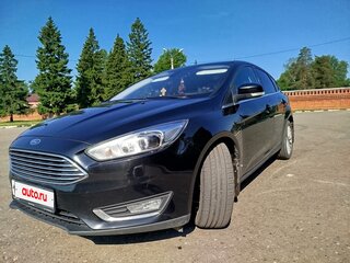 2016 Ford Focus III Рестайлинг, чёрный, 1050000 рублей, вид 1