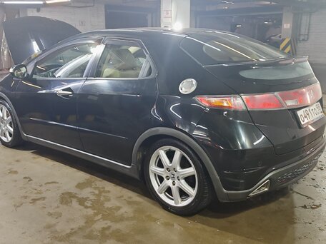 2008 Honda Civic VIII, чёрный, 750000 рублей, вид 2