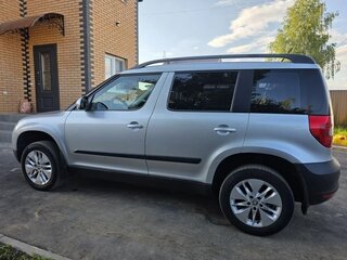 2013 Skoda Yeti I, серебристый, 990000 рублей, вид 5