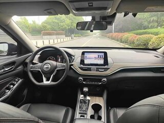 2021 Nissan Altima VI (L34), чёрный, 1825700 рублей, вид 3