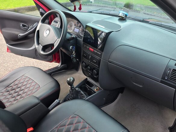 2007 Fiat Albea I Рестайлинг, красный, 250000 рублей - вид 7