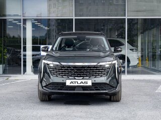 2026 Geely Atlas II, зелёный, 3904990 рублей, вид 2