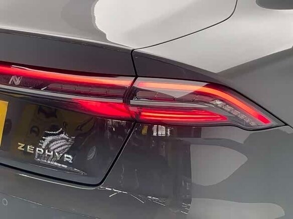 2024 Lincoln Z, зелёный, 3390000 рублей - вид 11