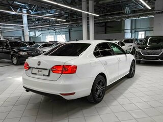 2012 Volkswagen Jetta VI, белый, 699000 рублей, вид 4