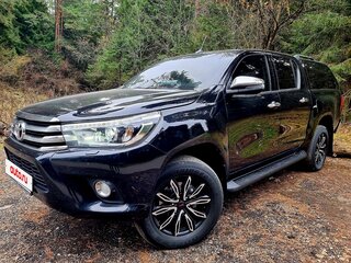 2018 Toyota Hilux VIII, чёрный, 3200000 рублей, вид 2