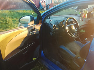 2013 Chevrolet Aveo II, синий, 700000 рублей, вид 5