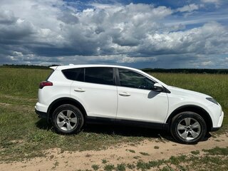 2017 Toyota RAV4 IV (XA40) Рестайлинг, белый, 2400000 рублей, вид 2