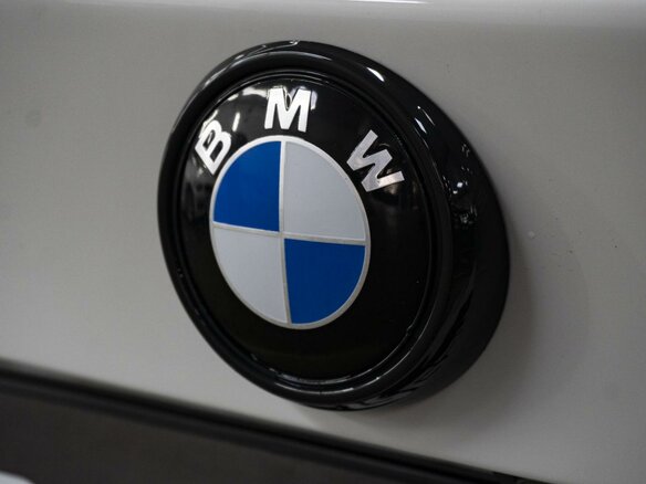 2017 BMW X3 20i xDrive II (F25) Рестайлинг, белый, 2750000 рублей - вид 6