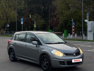 2013 Nissan Tiida I Рестайлинг, серый, 1350000 рублей, вид 3