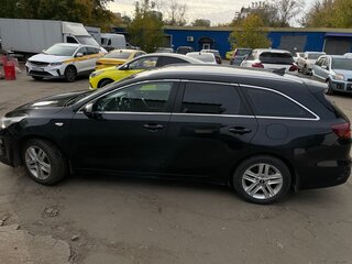 2021 Kia Ceed III, жёлтый, 1300000 рублей, вид 3