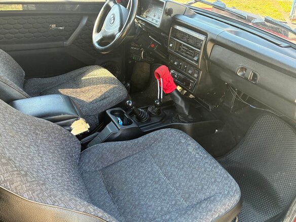 2008 Lada (ВАЗ) 2121 (4x4) I Рестайлинг, пурпурный, 380000 рублей - вид 12