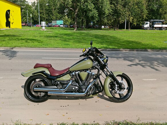 2011 Yamaha XV 1900, зелёный, 1300000 рублей - вид 3