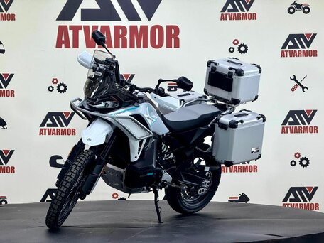 2026 CFMoto 1000MT-X Touring (ABS), серый, 1278900 рублей, вид 1