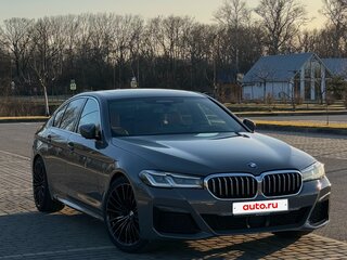 2020 BMW 5 серии 520i VII (G30/G31/G38) Рестайлинг, серый, 5000000 рублей, вид 2