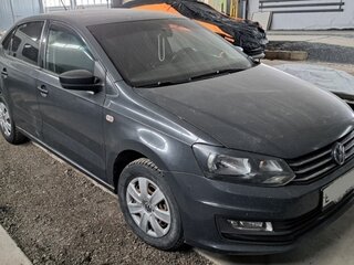 2016 Volkswagen Polo V Рестайлинг, серый, 539099 рублей, вид 1
