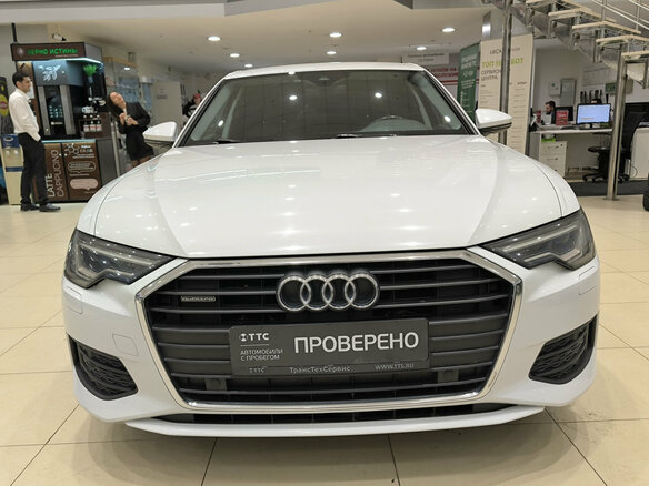 2019 Audi A6 45 TFSI V (C8), белый, 3700000 рублей - вид 1