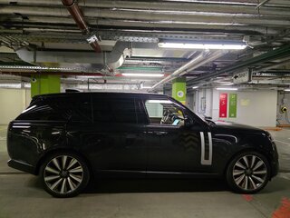 2024 Land Rover Range Rover P530 MHEV Long V, чёрный, 22000000 рублей, вид 4