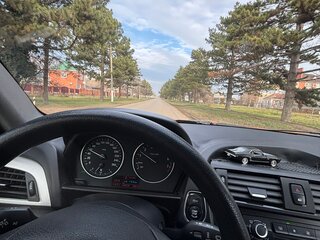 2012 BMW 1 серии 116i II (F20/F21), красный, 850000 рублей, вид 3