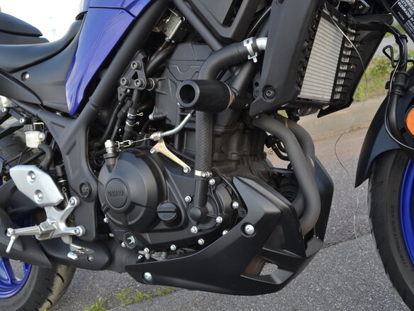 2023 Yamaha MT-03, белый - вид 19